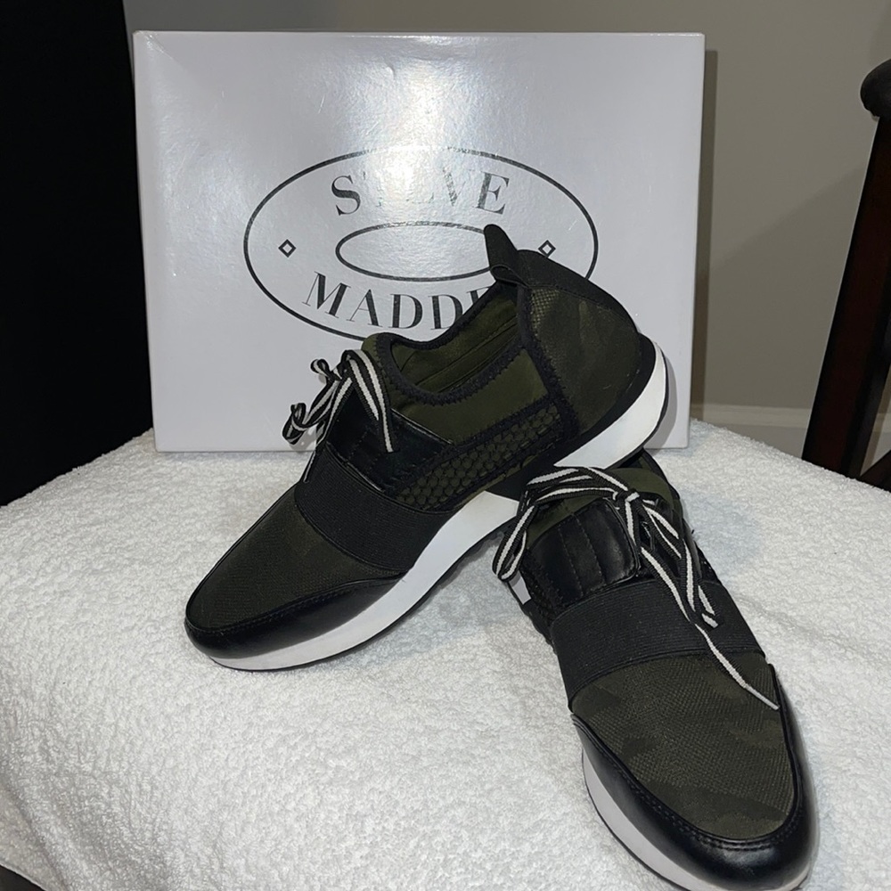 Steve Madden Artic-M Camo Multi Sneaker
